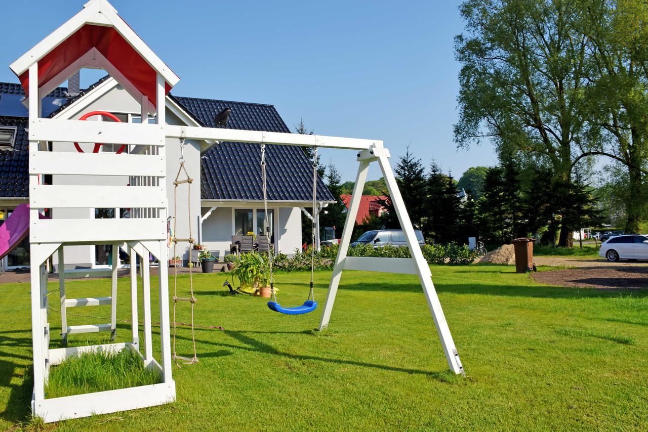 Ferienwohnung Sellin Am Seepark Bagian luar foto