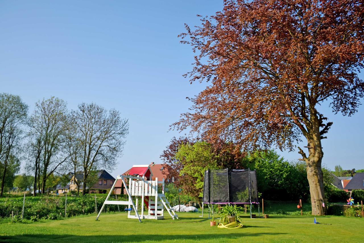 Ferienwohnung Sellin Am Seepark Bagian luar foto